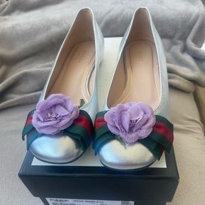 GUCCI Web ballerinas with Rose detail- Silver NEW IN BOX
